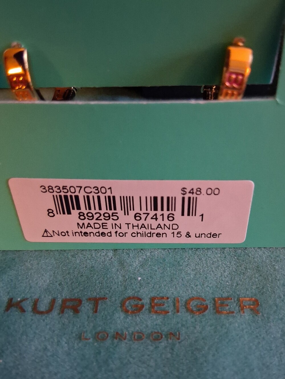 Kurt Geiger Small Hoop Earrings With Green Crystals - Picture 4 of 4